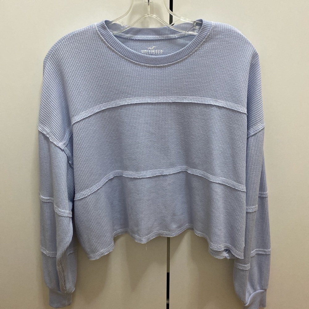 Baby Blue Cropped Long sleeve